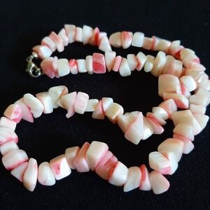 VINTAGE 70s Polished Conch Necklace Hawaii Smooth Tropical Natural Ocean